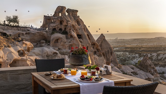 Argos in Cappadocia, misafirlerine bölgenin yemek kültüründen esinlenen benzersiz bir menü sunuyor