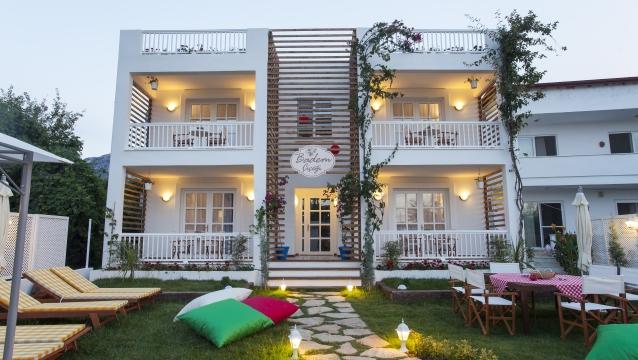 Badem Çiçeği Butik Otel; Selimiye’de keyifli butik tatilin adresi