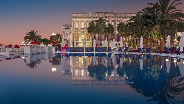 Çırağan Palace Kempinski İstanbul bu yıl da Forbes Travel Guide’dan 5 yıldızla ödüllendirildi 