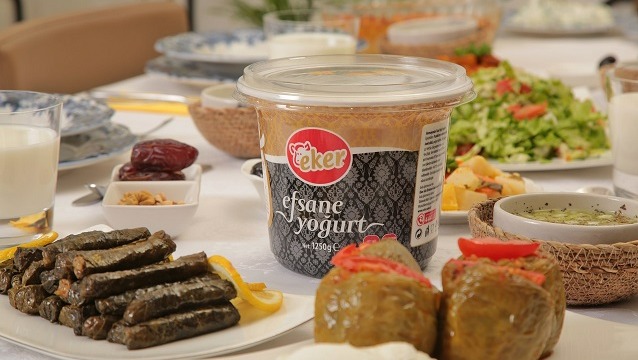 İftar sofraları Eker Efsane Yoğurtsuz olmaz