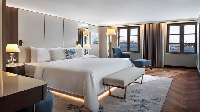 JW Marriott İstanbul Bosphorus birinci yılını iki ödülle kutladı 