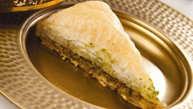 Kaşıbeyaz’ın baklavaları lezzet şöleni yaşatıyor