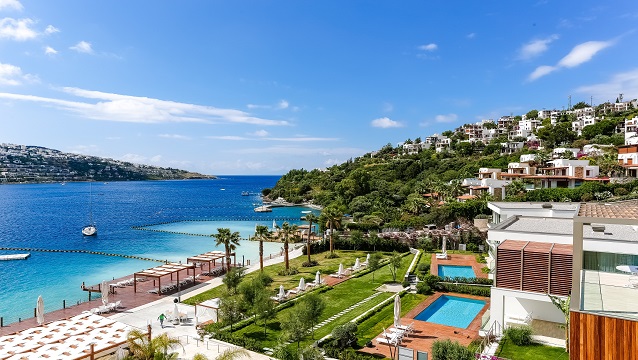 Mivara Luxury Resort & Spa  günlük beach misafirlerine de izole ve lüks bir ortam sunuyor