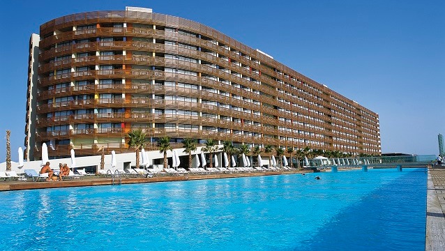 Nirvana Cosmopolitan Hotel yeni nesil turizm anlayışıyla kapılarını açtı  