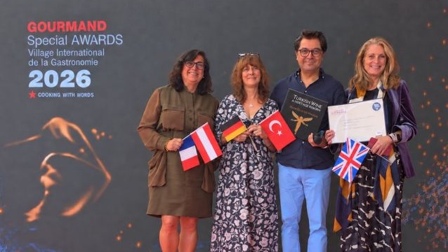 Oluş Molu’nun hikayesi Paris’te ödüllendirildi