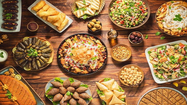 Ramazan sofralarında uurme zarafet: Seçkin tatlar ve paylaşım kültürünün adresi Metro Türkiye