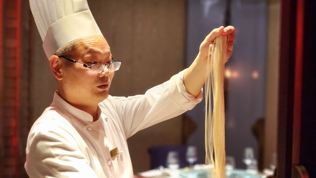  Shang Palace'ta, “Lamian Noodle Workshop” deneyimi 