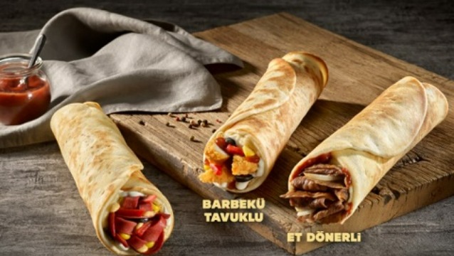 Terra Pizza’dan lezzet şöleni “Pizzadürüm” ve “Ekosandviç”