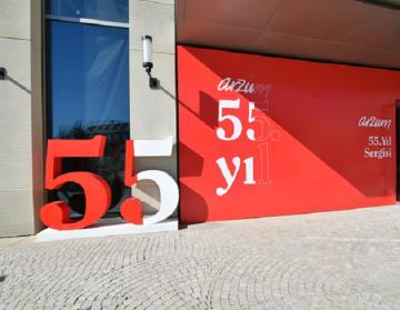 Arzum 55’inci yaşını 55 ayrı tasarımla kutladı