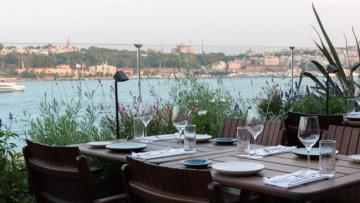 Mürver Restaurant, yeni dönemde kapılarını yaz mönüsü sürpriziyle açıyor