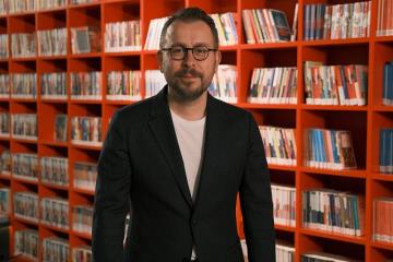 Şef,seyyah ve yazar Ömür Akkor'a Cumhurbaşkanlığı'ndan gastronomi ödülü